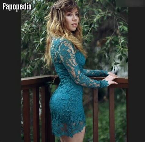 jennette mccurdy pussy|Jennette McCurdy Nude Leaks, Topless Pics & Videos